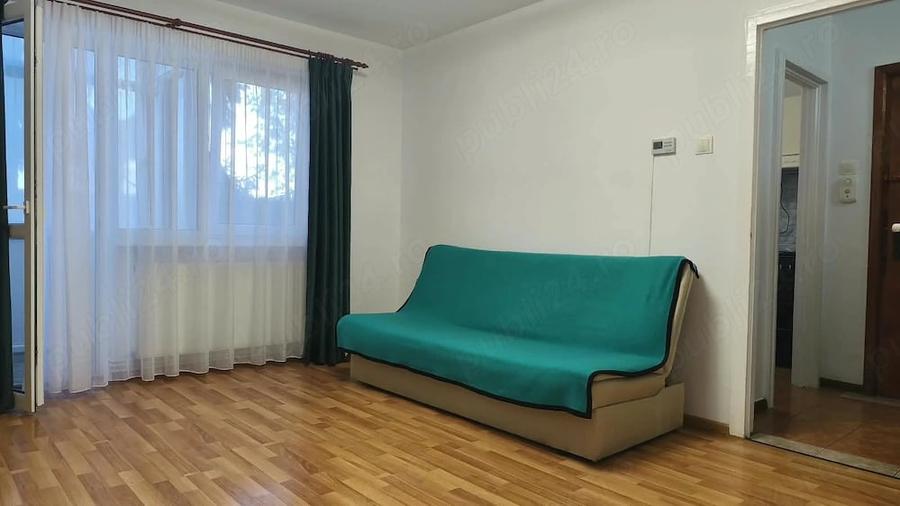 Apartament cu 2 camere semidecomandat în Gojdu