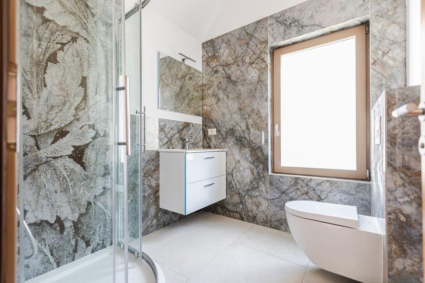 Duplex cu 4 camere cu Canalizare în Dumbrăvița