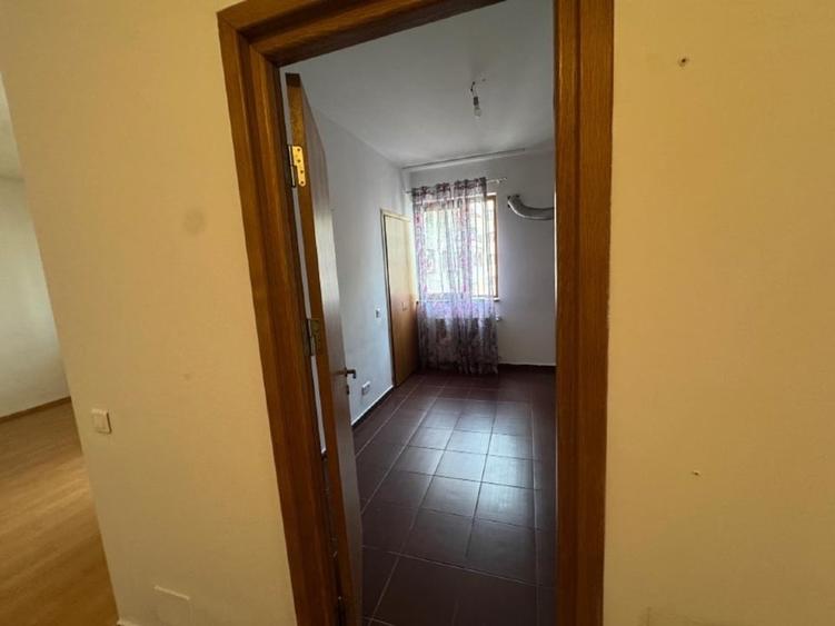 Apartament cu 2 camere decomandat în Mihai Bravu