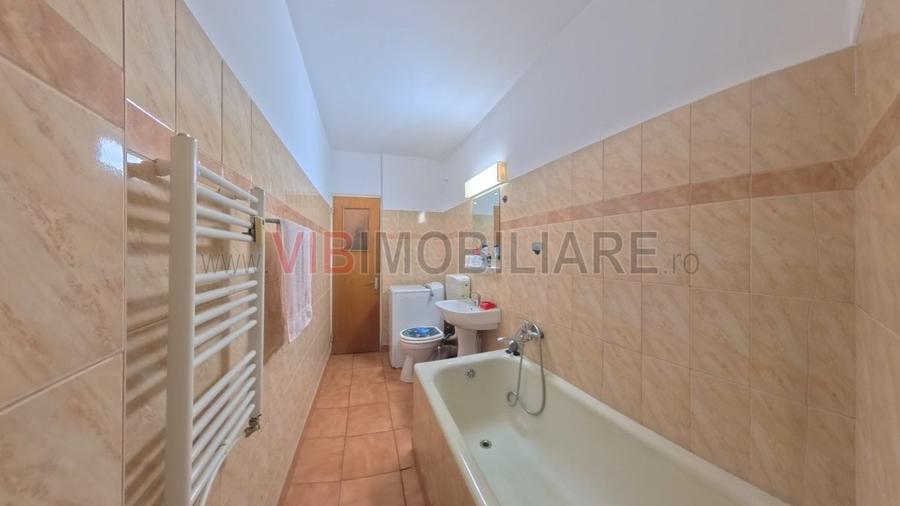 Garsonieră decomandată în Alba Iulia
