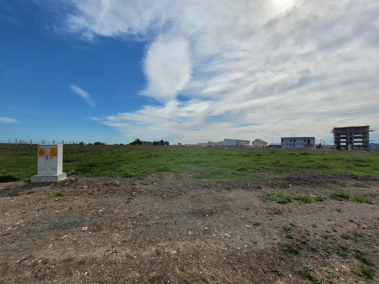 Teren Construcții intravilan de 1528 mp, în Central