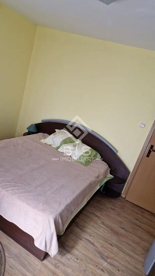 Apartament cu 3 camere decomandat, mobilat în Unirea