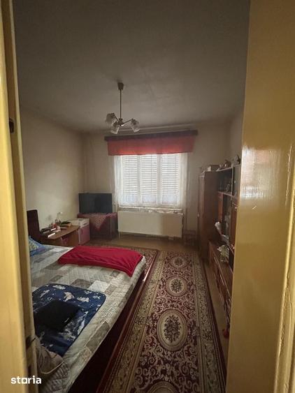 Casă cu 3 camere cu Teren 532 Mp în Central