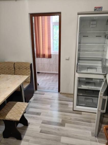 Apartament cu 2 camere decomandat în E3