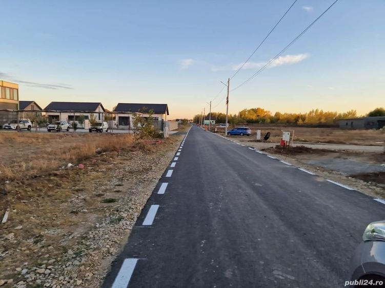 loturi 400 mp utili, deschidere 20 ml, drum 11 ml, langa vile in constructie - 1