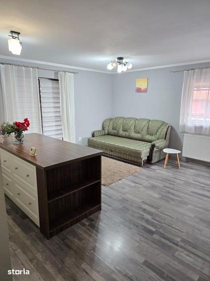 Apartament cu 2 camere decomandat în Florești