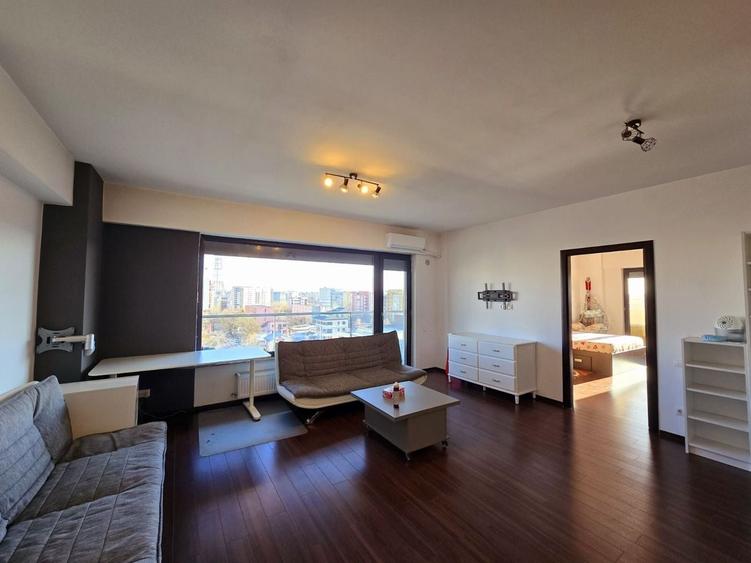 Apartament cu 2 camere semidecomandat, mobilat în Lacul Morii