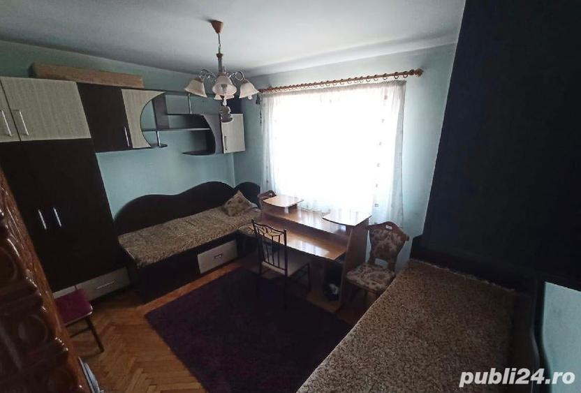 Apartament cu 2 camere decomandat în Ilișești
