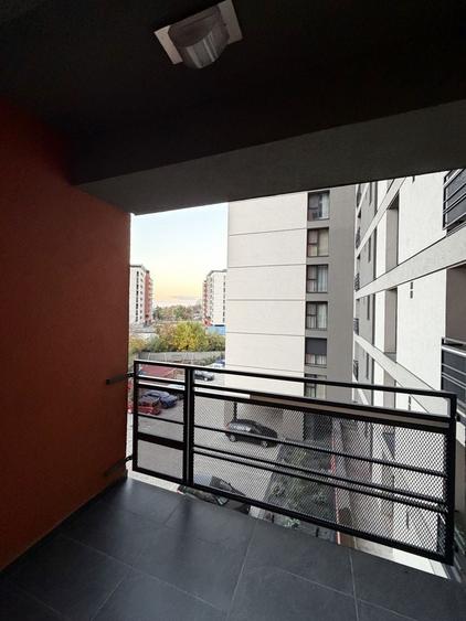 Apartament cu 2 camere decomandat în Aradului