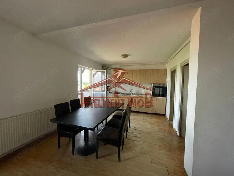 Apartament cu 3 camere semidecomandat în Făgăraș