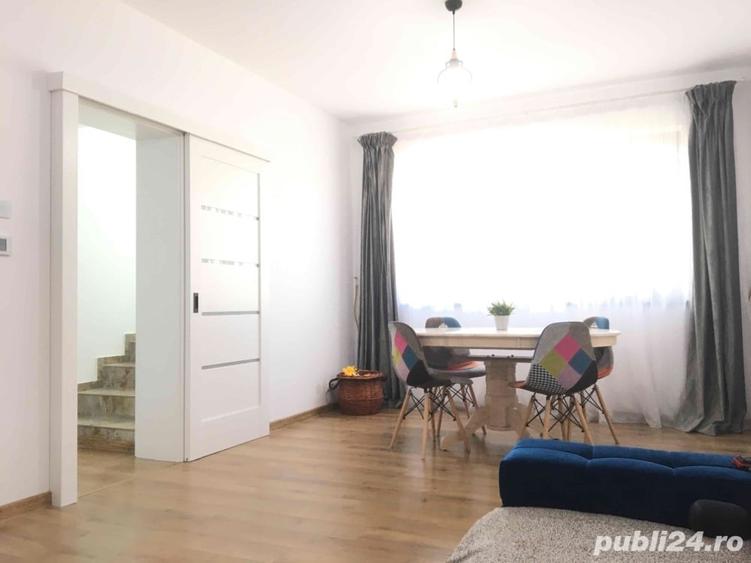 Casă cu 5 camere cu Teren 510 Mp în Malu Mare