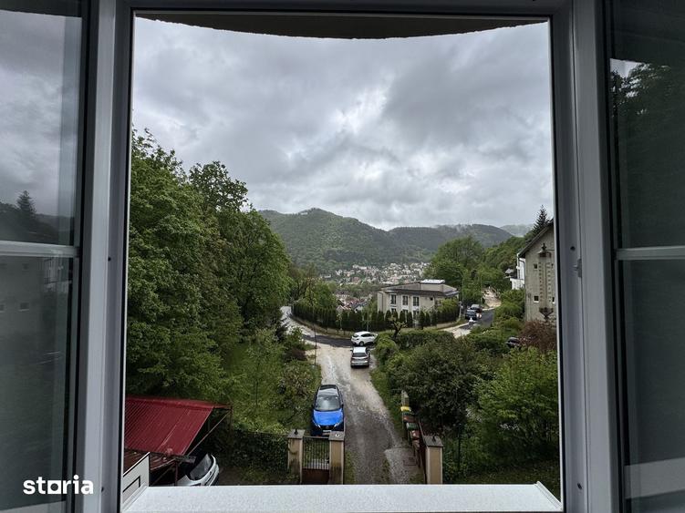 Apartament cu 2 camere, mobilat în Schei