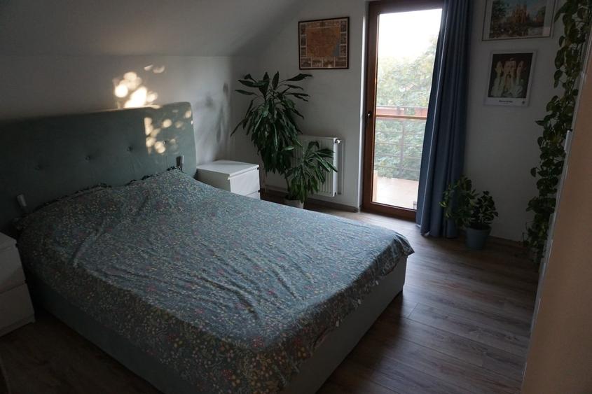 Apartament cu 2 camere decomandat, mobilat în Bucovina