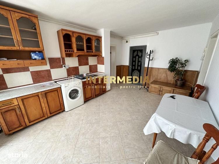 Apartament 2 Camere CENTRU de Inchiriat MOBILAT Alba Iulia zona Primar - 2