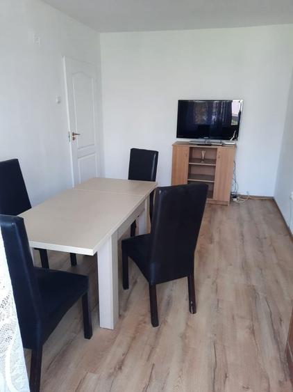 Inchiriez Ap 3 camere - 14