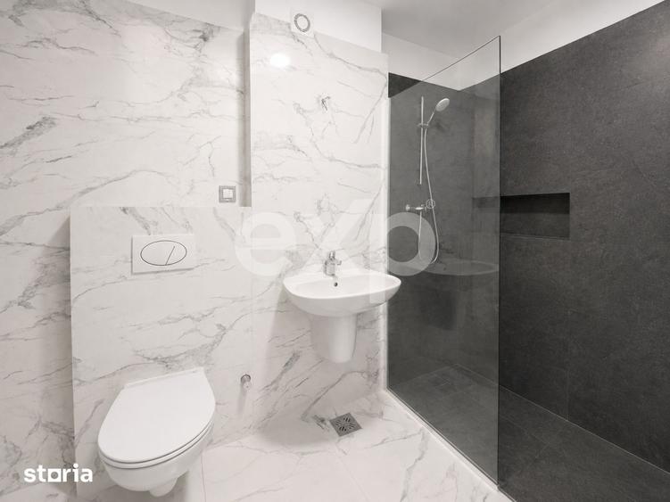 Apartament cu 3 camere decomandat în Trivale