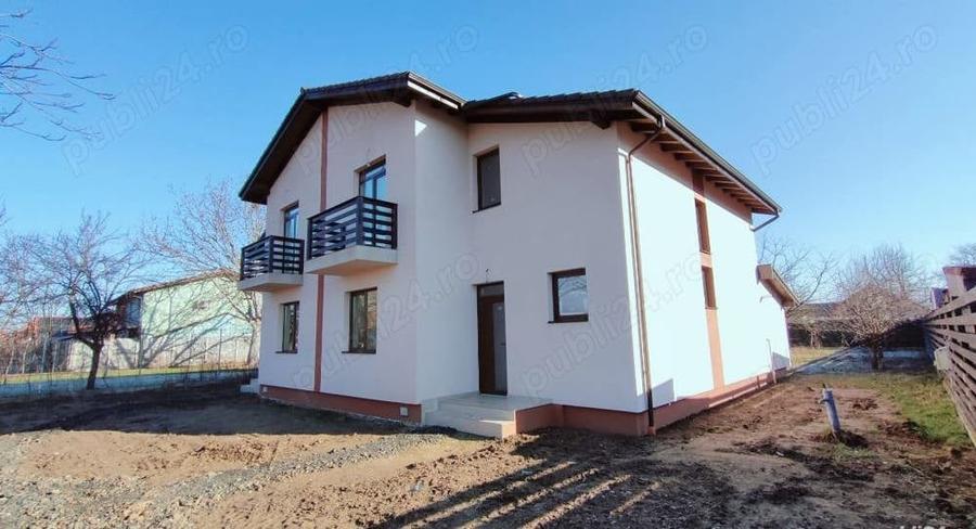 Casă cu 4 camere cu Teren 306 Mp în Chișoda