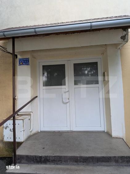 Apartament cu 2 camere semidecomandat în Micro 11