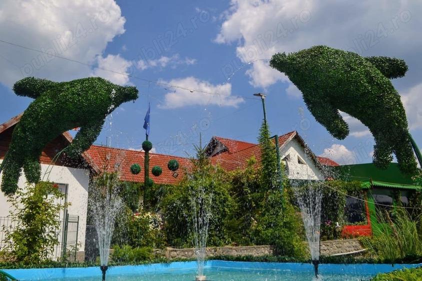 Spațiu comercial, de 450 mp, în Păsculești