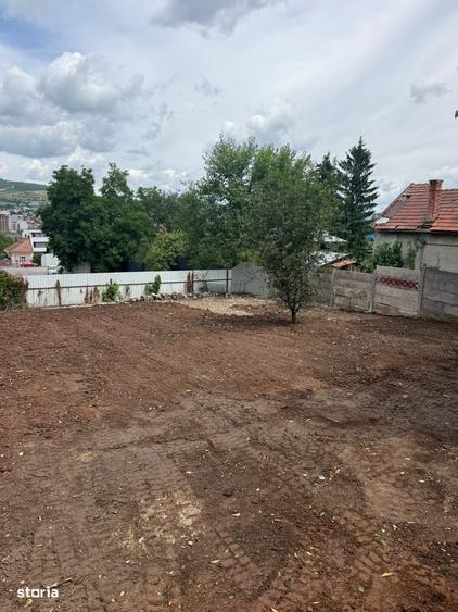 Spațiu comercial, în Gruia