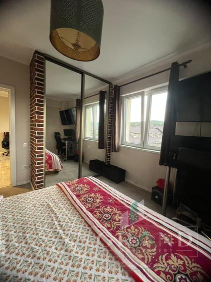 Apartament cu 2 camere semidecomandat, mobilat în Iris
