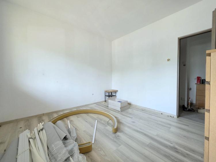Apartament cu 2 camere în Grivița