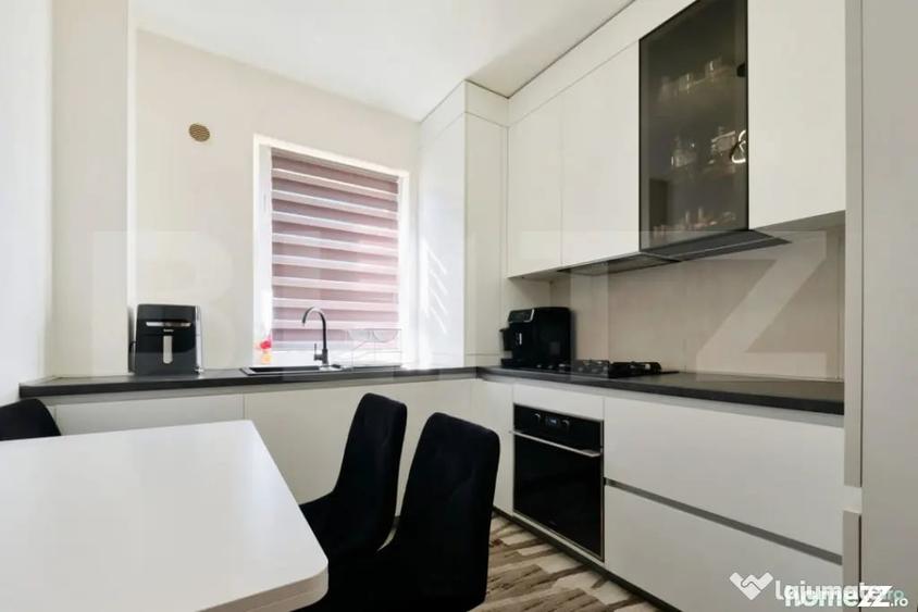Apartament cu 2 camere decomandat în Central