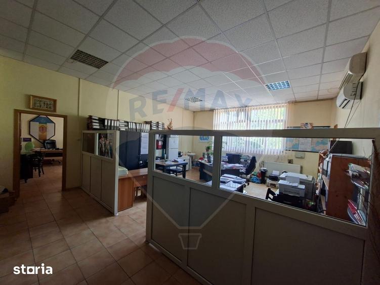 Spațiu comercial, de 100 mp, în Dâmbul Rotund