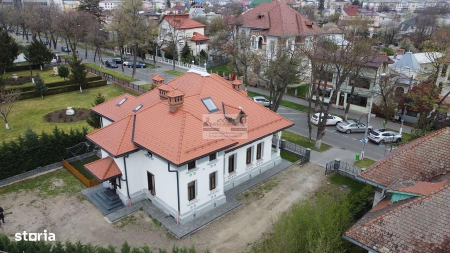 Casă cu 4 camere în Tecuci
