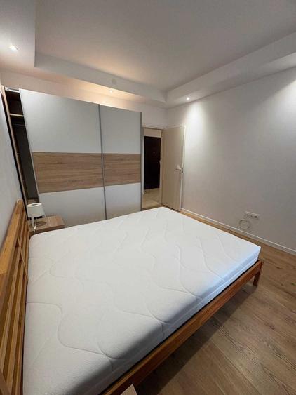Apartament cu 2 camere semidecomandat în Crețuleasca