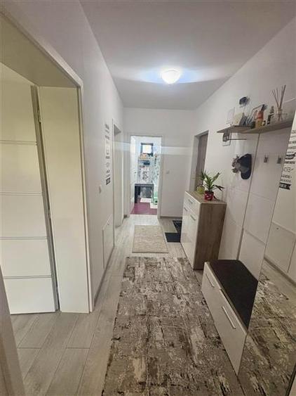 Apartament cu 2 camere decomandat în Bucium