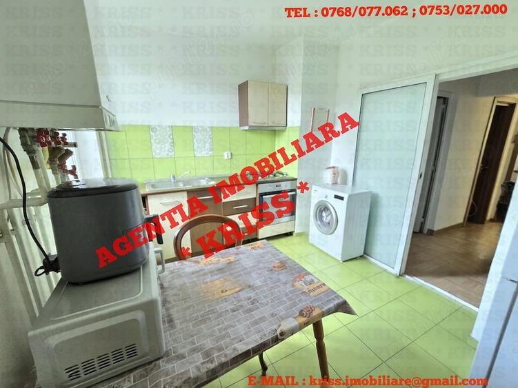 Apartament cu 3 camere decomandat în Exercițiu
