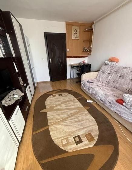 Garsonieră semidecomandată, mobilată în Someșeni