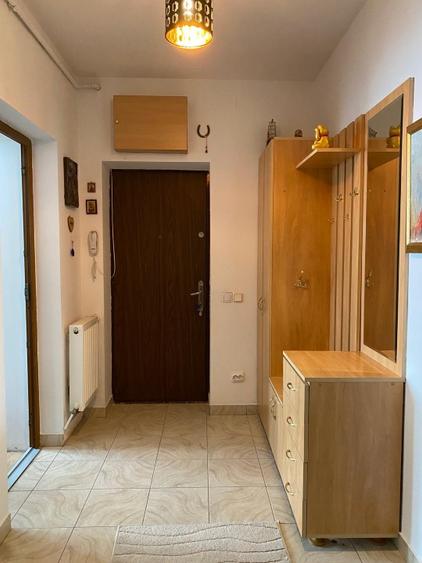 Apartament cu 2 camere decomandat în Banu Manta