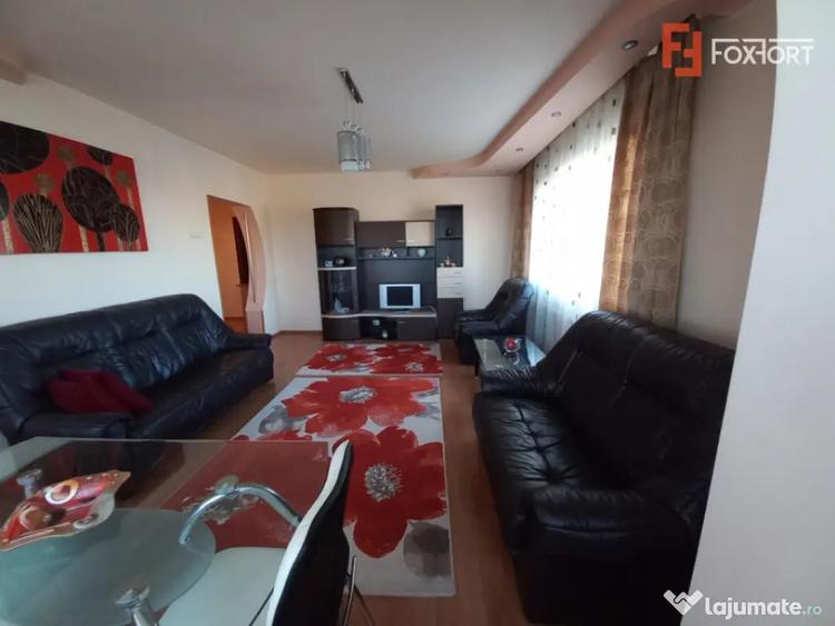 Apartament cu 3 camere decomandat în Tipografilor