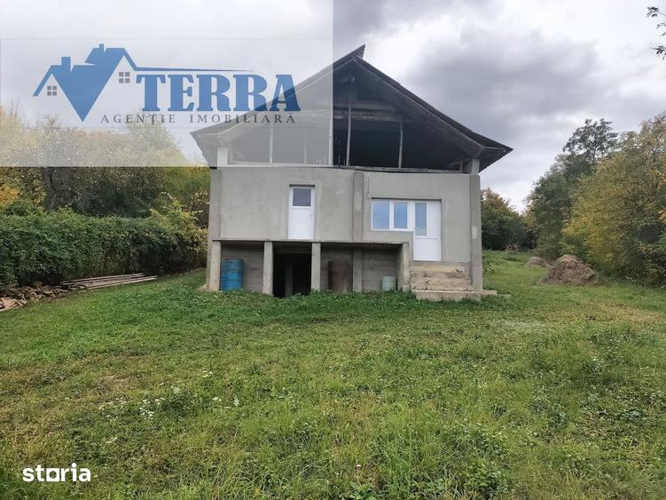 Casă cu 3 camere cu Teren 3750 Mp în Davidești