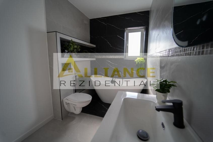Casă individuală cu 4 camere decomandat cu Canalizare în Berceni
