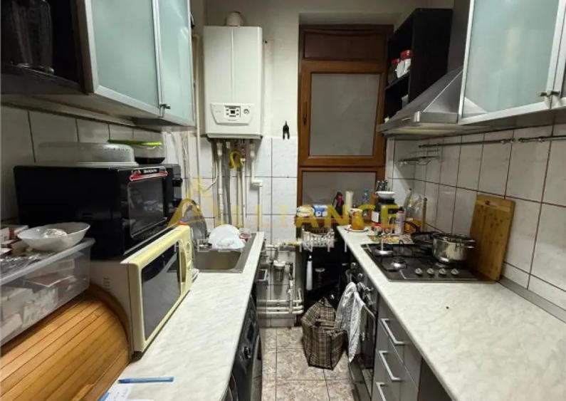 Apartament 2 camere etaj 1 zona Unirii centrala perfect pent - 5