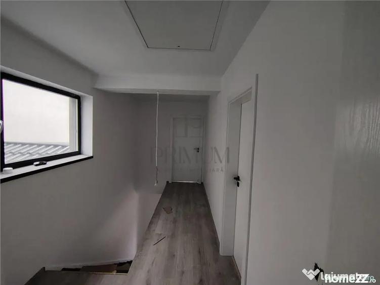 Casă cu 3 camere cu Teren 332 Mp în Central