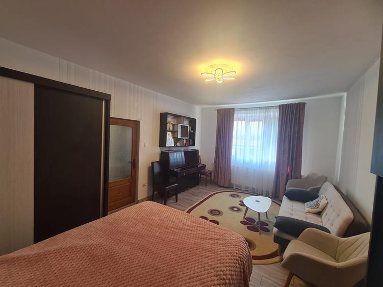 Apartament  55 mp utili, etaj 1, cu garaj de 30 mp, renovat integral - 9