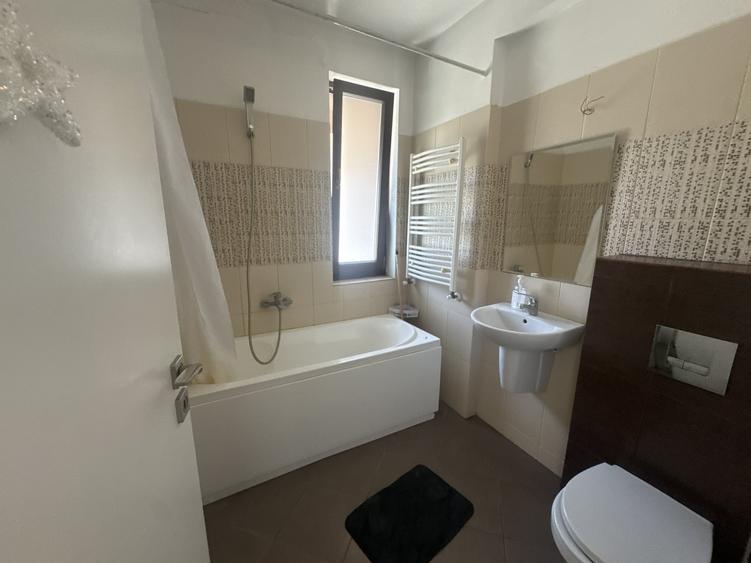 Apartament cu 2 camere decomandat, mobilat în Băneasa