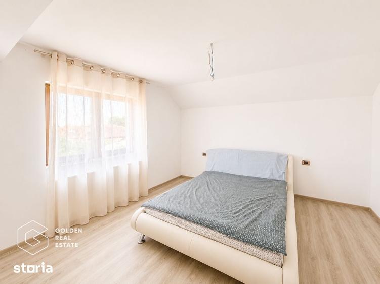 Casă cu 5 camere cu Teren 417 Mp în Vladimirescu