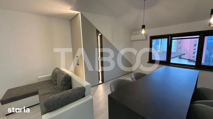 Apartament cu 3 camere decomandat, mobilat în Ștrand