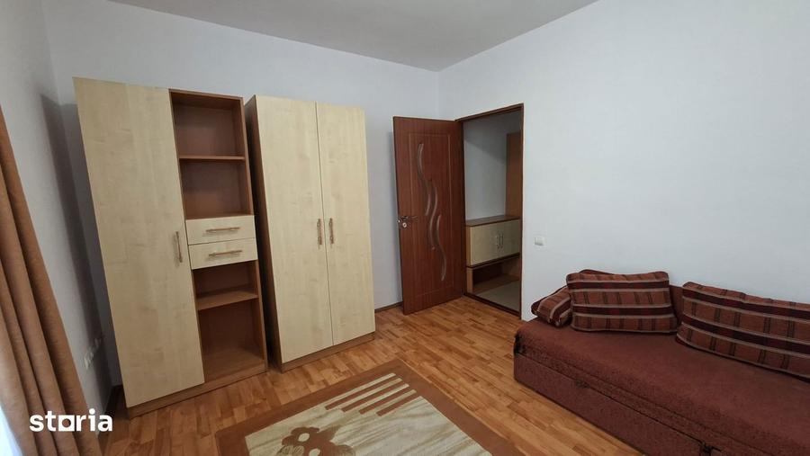 Apartament cu 2 camere decomandat, mobilat în 7 Noiembrie
