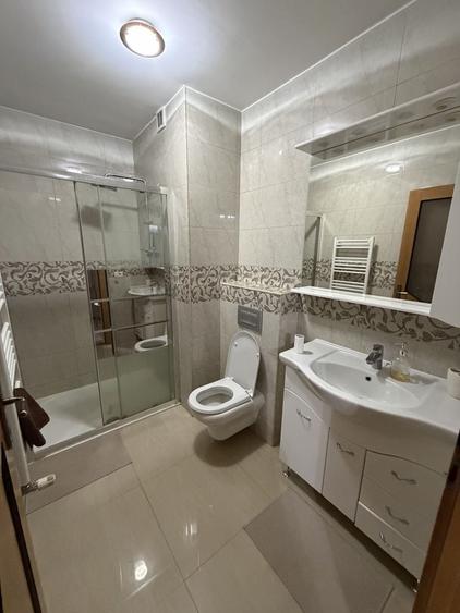 Apartament cu 2 camere decomandat în Exterior Vest