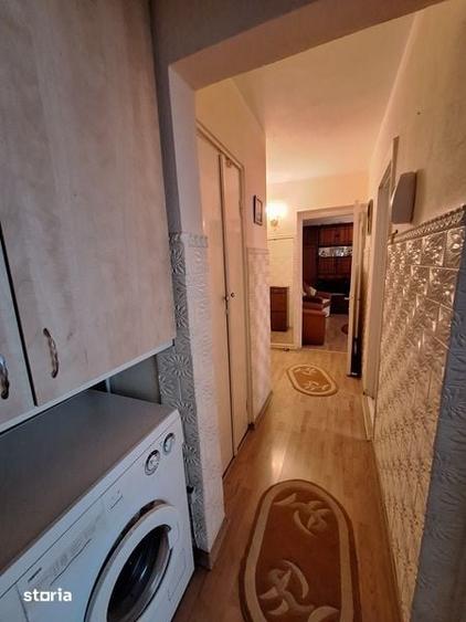 Apartament cu 2 camere decomandat în Micro 17