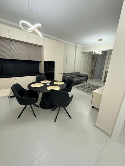 Apartament cu 2 camere, mobilat în Florești — fotografia 3