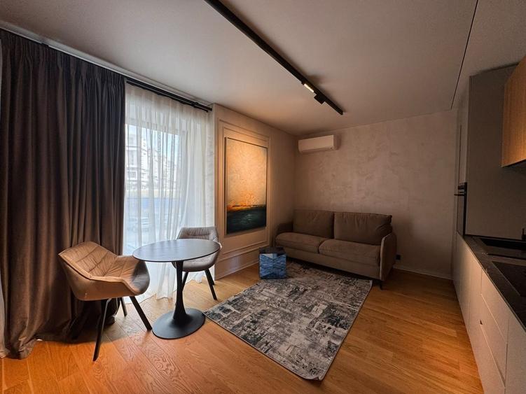 Apartament cu 2 camere semidecomandat, mobilat în Barbu Văcărescu