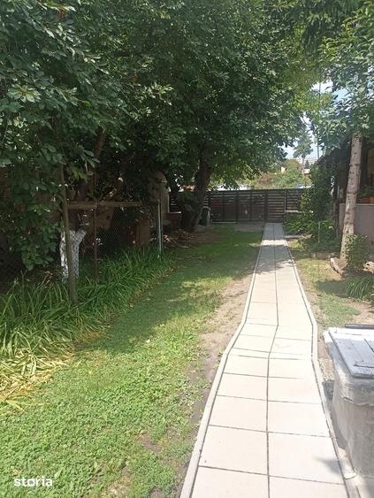 Casă cu 2 camere cu Teren 468 Mp în Central