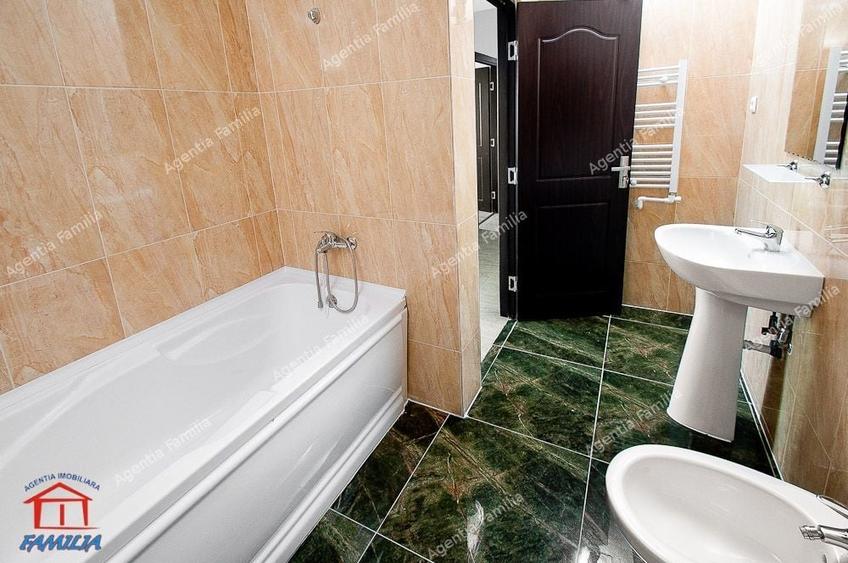 Apartament cu 3 camere decomandat în Bd. Coșbuc
